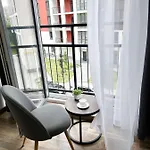 Apartment шевченка 60, семицвіт *