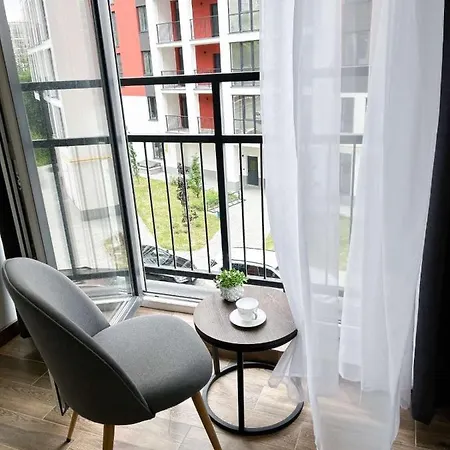 Apartament шевченка 60, семицвіт *